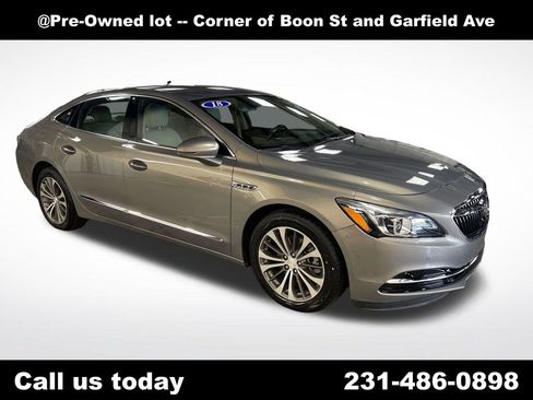 Used 2018 Buick LaCrosse Premium w/ Driver Confidence Package #2 AWD/4WD image 7