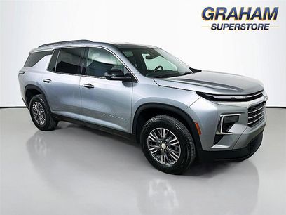 Used 2026 Chevrolet Traverse LT