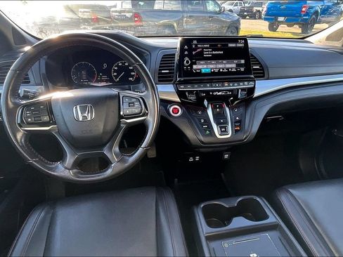 Used 2025 Honda Odyssey Sport-L image 15