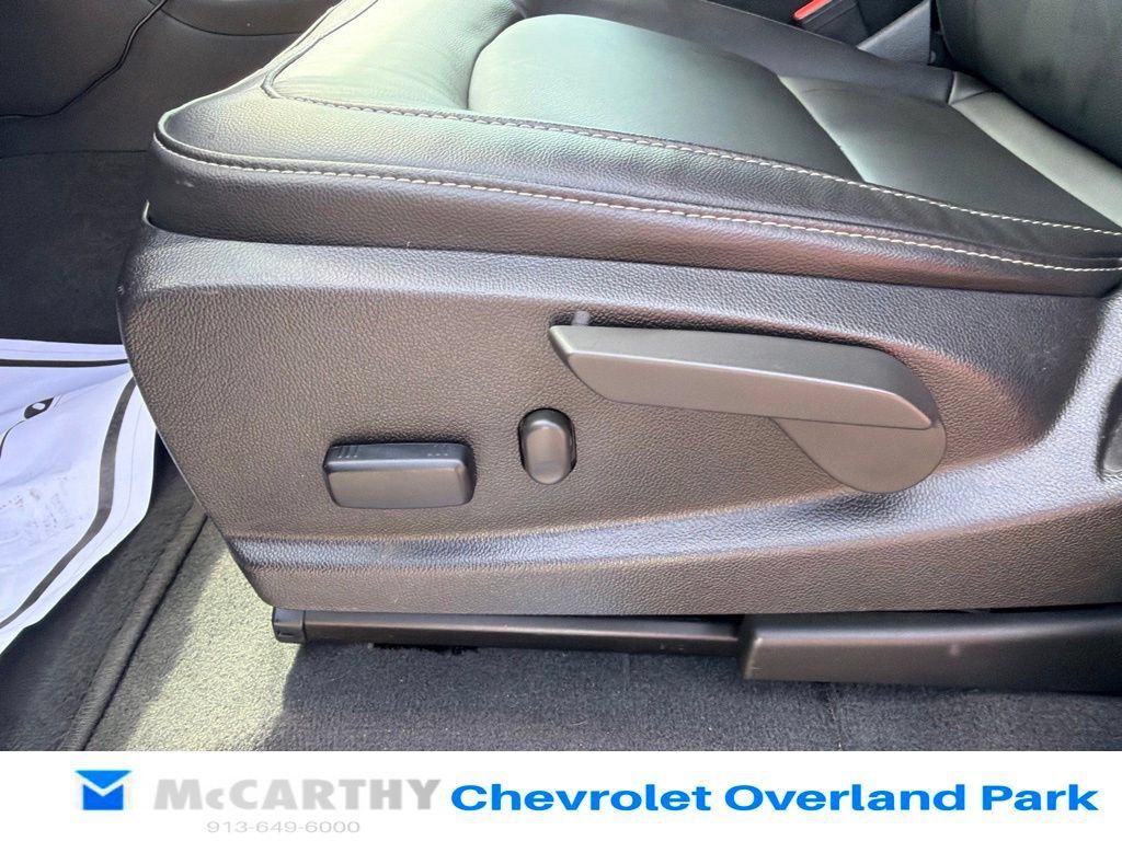 Used 2022 Chevrolet Colorado ZR2 AWD/4WD image 18