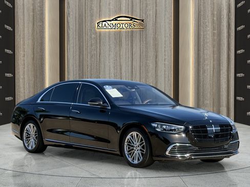 Used 2021 Mercedes-Benz S 580 4MATIC Sedan w/ Warmth & Comfort Package image 1