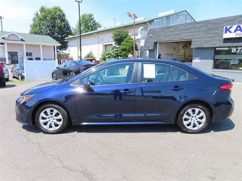 Used 2026 Toyota Corolla LE FWD image 10