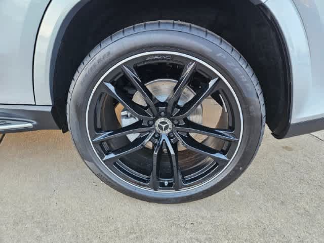 Used 2026 Mercedes-Benz GLS 450 4MATIC image 14
