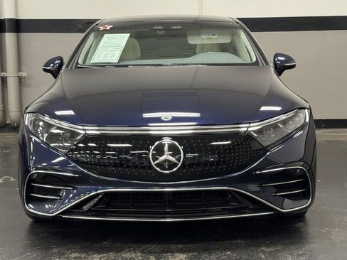 Certified 2023 Mercedes-Benz EQS 580 4MATIC Sedan image 5