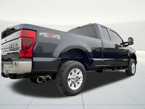 Used 2021 Ford F350 XLT image 5