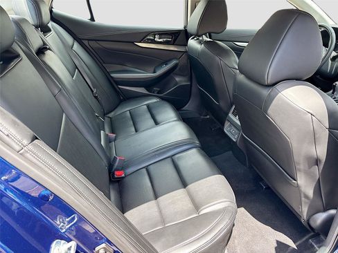 Used 2023 Nissan Maxima SL FWD image 28
