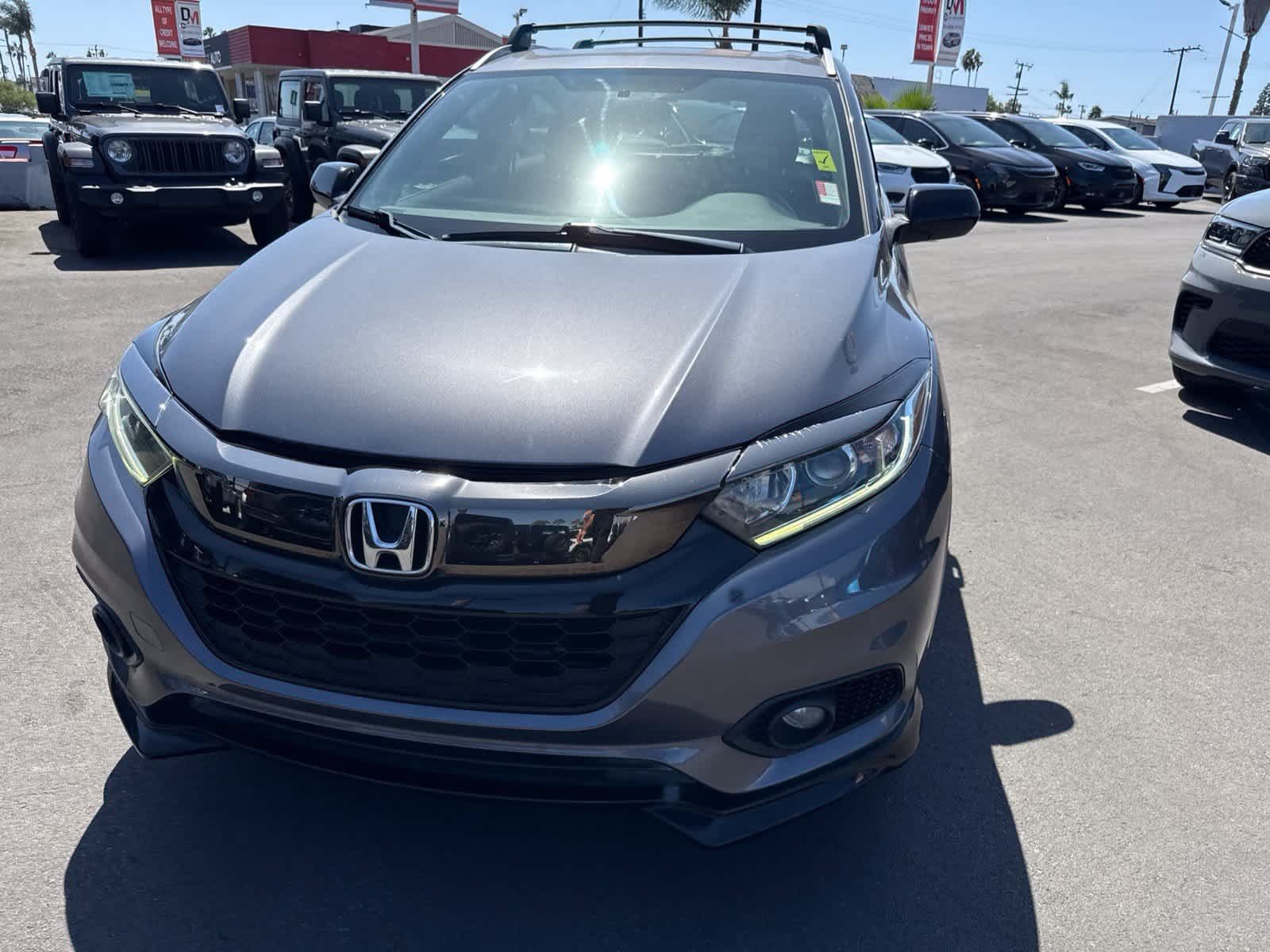Used 2019 Honda HR-V Sport image 3