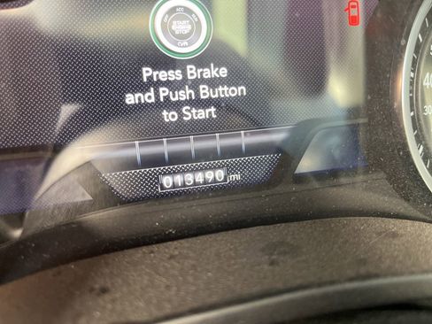 Used 2024 RAM 1500 Laramie image 5