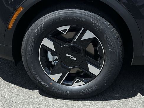 New 2026 Kia Sportage LX w/ LX Convenience Package AWD/4WD image 25