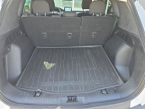 Used 2023 Ford Escape Active image 11