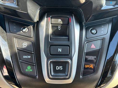 Used 2023 Honda Odyssey Touring image 25