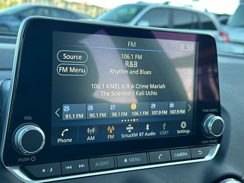 Certified 2025 Nissan Sentra SV w/ Trunk Package image 26