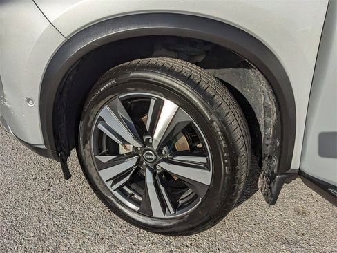 Used 2023 Nissan Rogue Platinum w/ Platinum Premium Package image 38