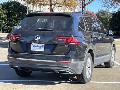 Used 2018 Volkswagen Tiguan SE image 4