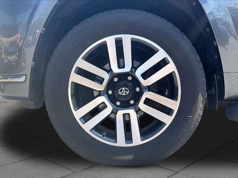 Used 2016 Toyota 4Runner Limited image 10