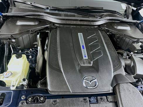 Used 2024 MAZDA CX-90 Plug-In Hybrid w/ Preferred AWD/4WD image 36
