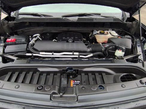 Used 2022 Chevrolet Silverado 1500 Custom image 30