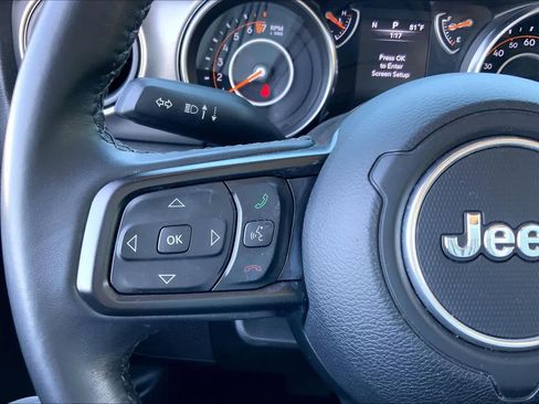 Used 2022 Jeep Wrangler Unlimited Sport image 23