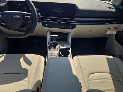 New 2026 Kia Sportage SX FWD image 15