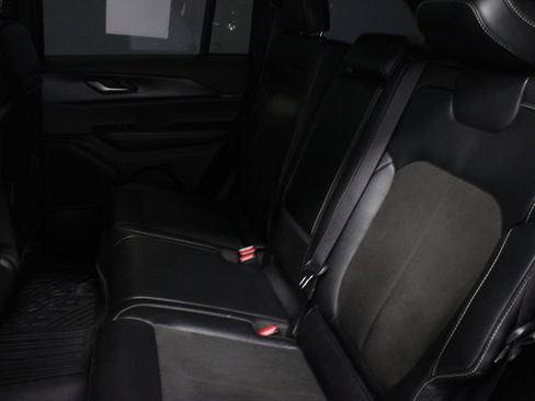 Used 2023 Jeep Grand Cherokee Altitude AWD/4WD image 21