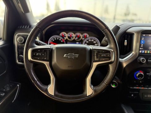 Used 2021 Chevrolet Silverado 1500 LT Trail Boss w/ Convenience Package II image 20