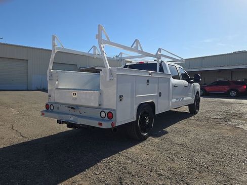 Used 2023 Ford F250 XL w/ XL Chrome Package image 3