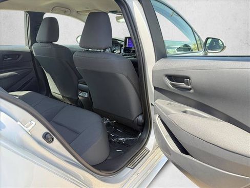 Used 2024 Toyota Corolla LE FWD image 22