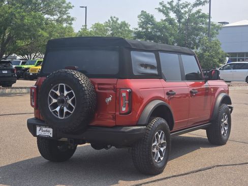 Used 2022 Ford Bronco Badlands AWD/4WD image 3