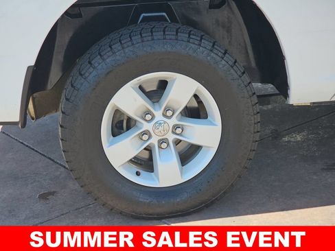 Used 2022 RAM 1500 Classic SLT w/ Electronics Group AWD/4WD image 36