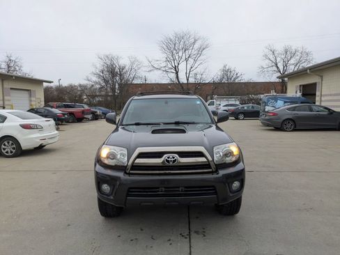 Used 2008 Toyota 4Runner Sport image 2