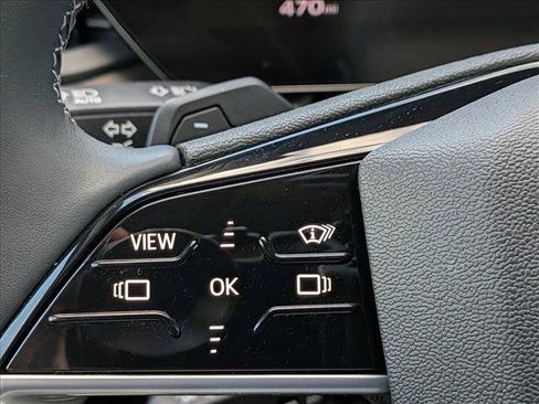 Certified 2025 Audi Q5 Premium w/ Premium Plus AWD/4WD image 9