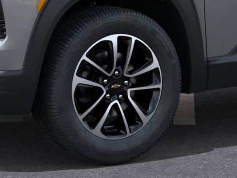 New 2026 Chevrolet TrailBlazer LT w/ Convenience Package AWD/4WD image 9