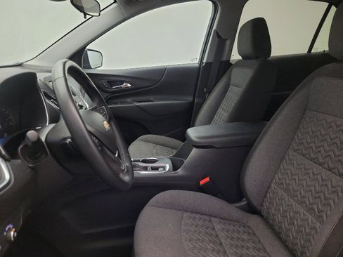 Used 2024 Chevrolet Equinox LT AWD/4WD image 17