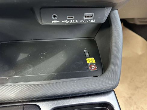 New 2026 Subaru Forester Premium image 21