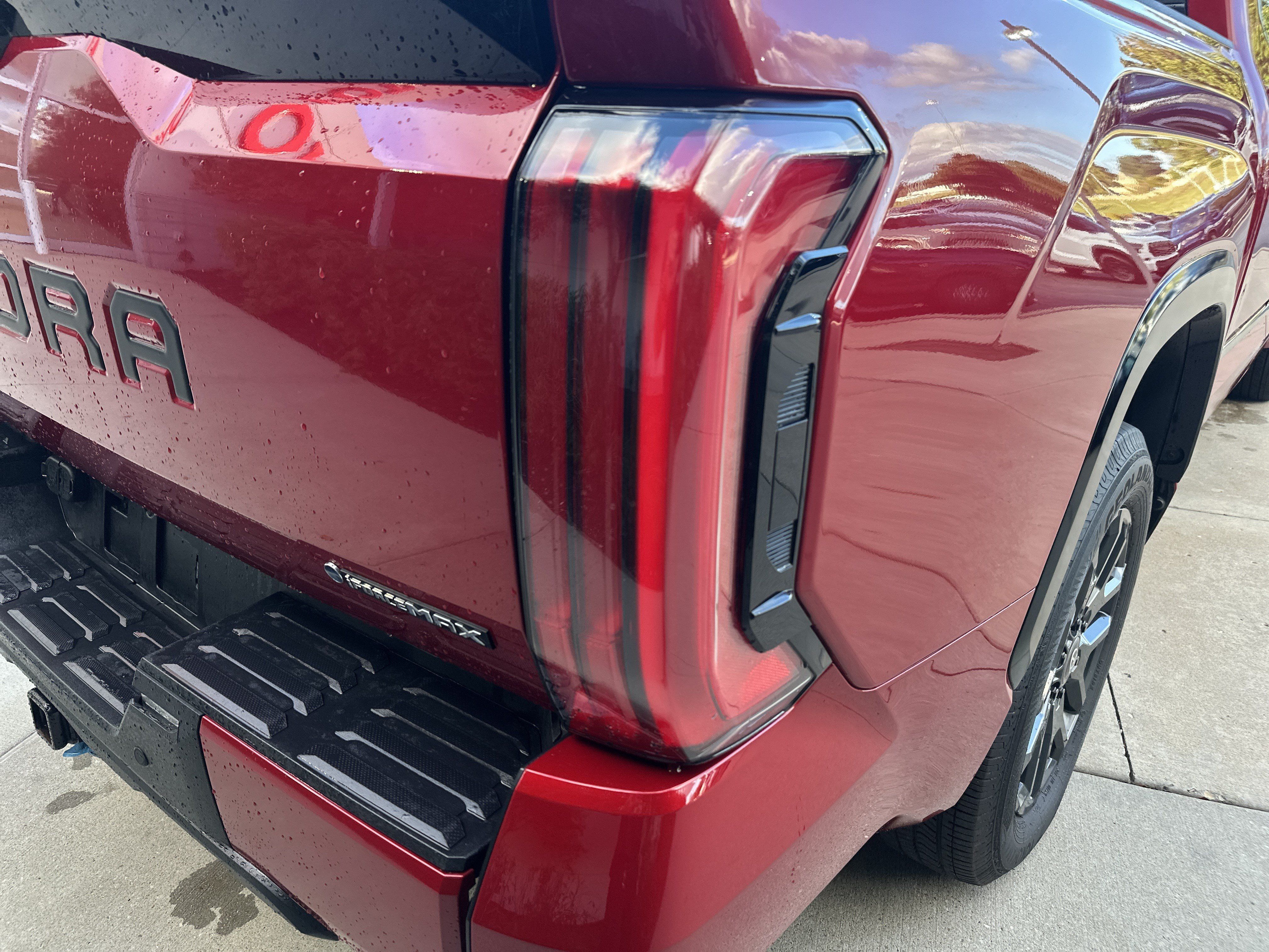Used 2026 Toyota Tundra Platinum AWD/4WD image 12