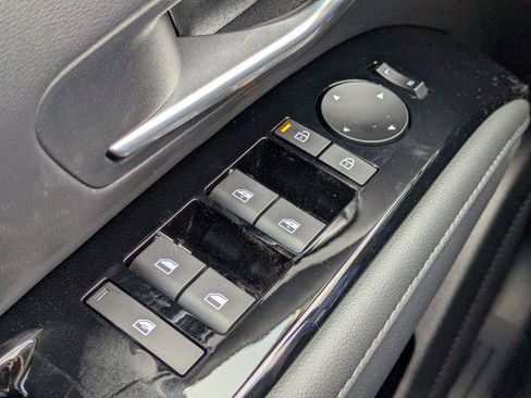 New 2026 Hyundai Tucson Limited image 24