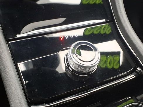 Used 2023 Jeep Grand Cherokee Altitude image 17