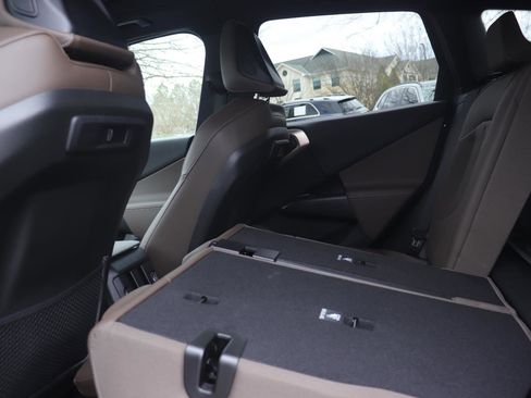 Used 2025 BMW X3 xDrive30i w/ Premium Package image 14