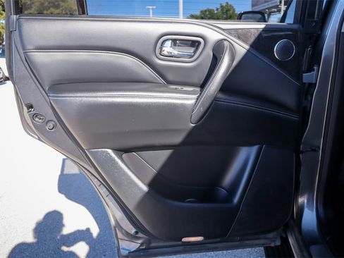 Used 2020 INFINITI QX80 Luxe w/ Proassist Package image 31