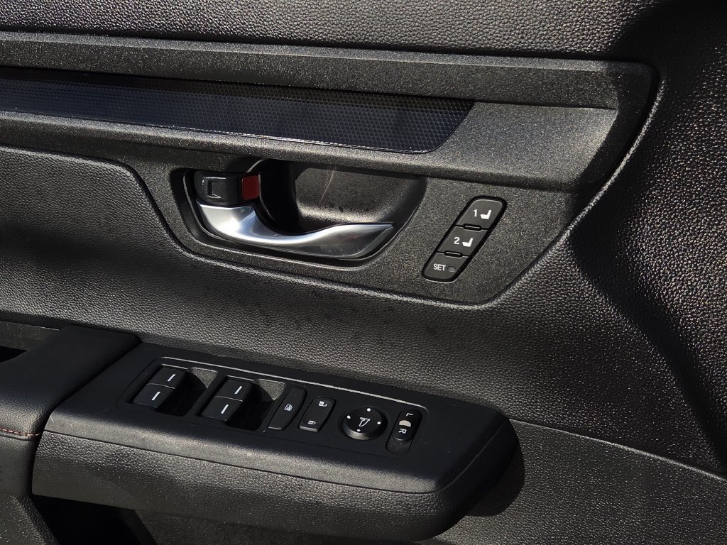 Certified 2025 Honda CR-V Sport-L image 19