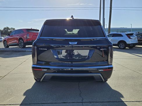 New 2026 Cadillac Vistiq Premium Luxury w/ LPO, Floor Liner Package image 38