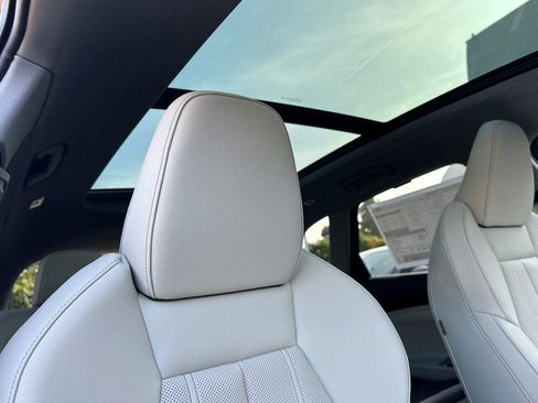 New 2025 Audi Q5 Premium Plus image 16