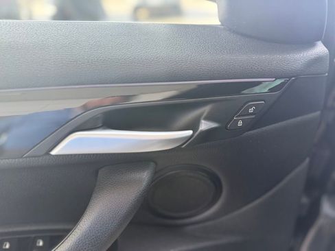 Used 2021 BMW X1 sDrive28i image 6