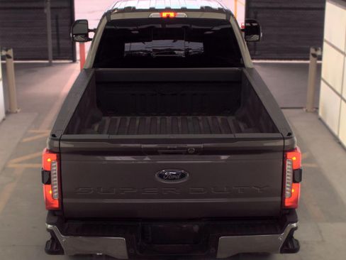 Used 2023 Ford F350 Lariat w/ Tow Technology Package AWD/4WD image 5