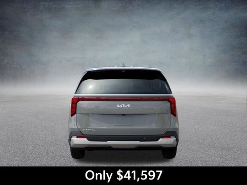 New 2026 Kia Carnival EX image 5