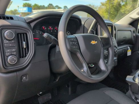 New 2026 Chevrolet Silverado 2500 Custom w/ Custom Value Package AWD/4WD image 30
