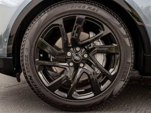 Certified 2023 Land Rover Discovery S R-Dynamic AWD/4WD image 11