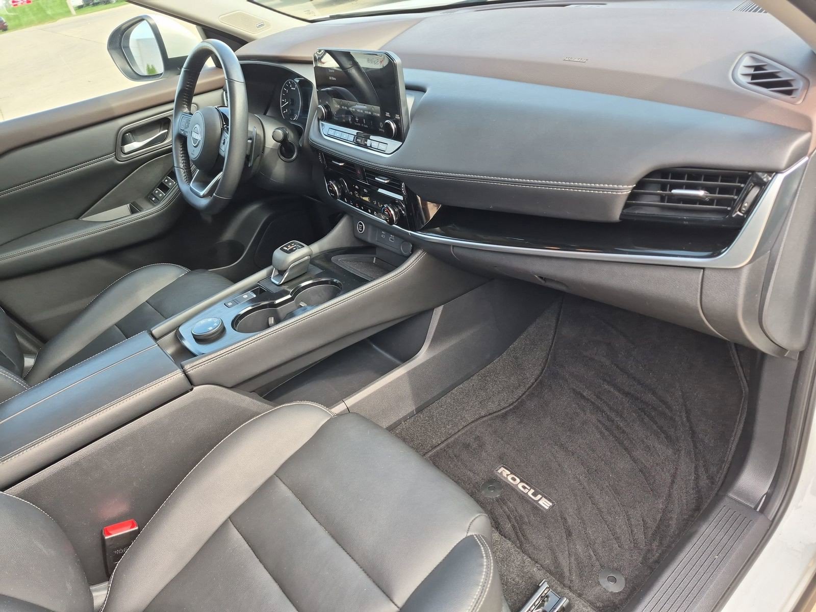 Certified 2023 Nissan Rogue SL w/ SL Premium Package AWD/4WD image 38