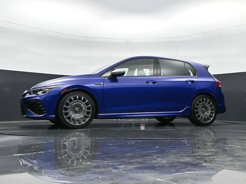 Used 2024 Volkswagen Golf R AWD/4WD image 46