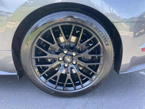 Used 2021 Ford Mustang GT Premium w/ GT Performance Package RWD image 7